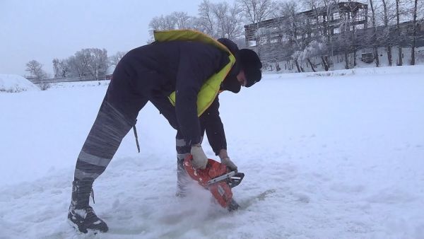 Осторожно, тонкий лед: советы рыбакам, лыжникам и любителям коньков.