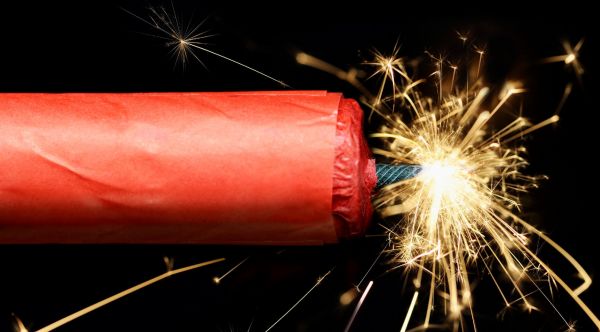 Уважаемые жители Раменского городского округа, напоминаем о правилах использования петард и фейерверков: