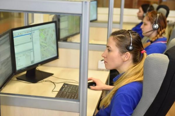 В марте в Подмосковье повысят зарплату сотрудникам службы 112.