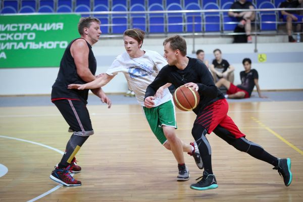 Раменская федерация баскетбола приглашает принять участие в турнире по стритболу!