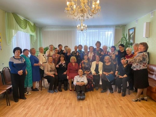 Участники клуба Активное долголетие представили  программу вКомплексном центре социального обслуживания и реабилитации