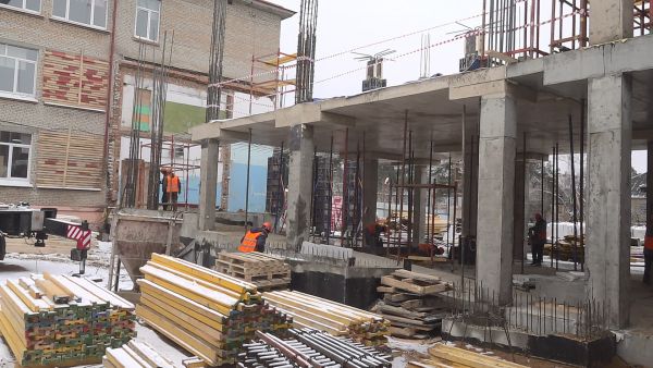 Одна из главных строек этого года – пристройка к СОШ №6.