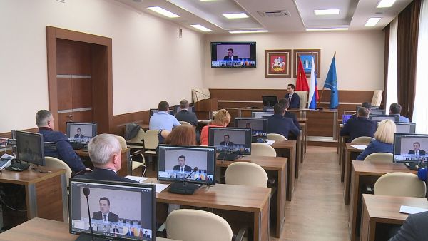 Андрей Воробьев провел видеосовещание с руководящим составом Московской области и главами городских округов.