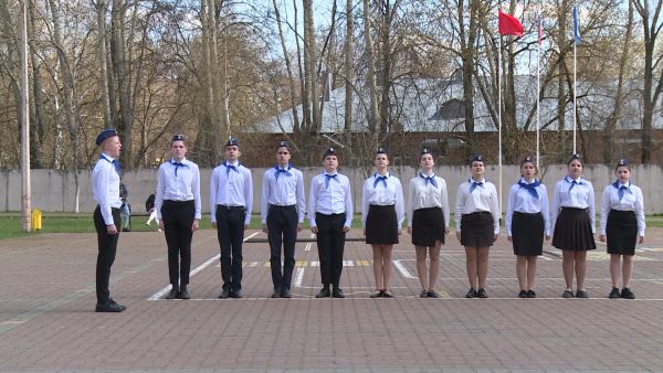В Клишевской школе прошел традиционный районный конкурс смотр строя и песни.