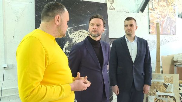 Глава Раменского городского округа побывал на производственном комплексе компании «КАМ».