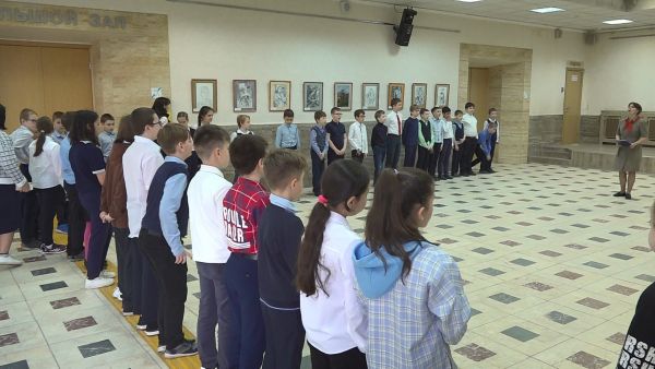 День рождения пионерии не мог обойти своими мероприятиями ДК им. Воровского.