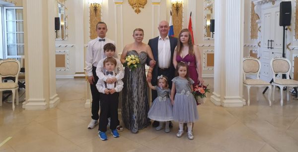 В Управлении ЗАГС по Раменскому г.о чествовали юбиляров.