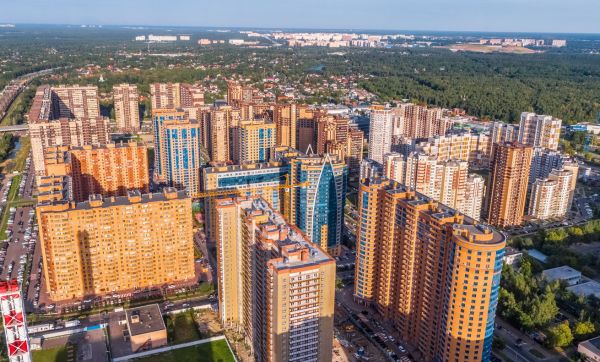 Трое медиков из Реутова получили свидетельства на соципотеку