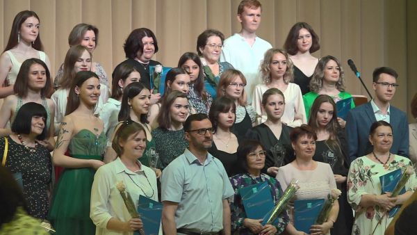 Раменские школьники успешно справились со сдачей единого государственного экзамена.