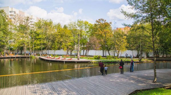 Одиннадцать городов Подмосковья оказались в лидерах индекса IQ городов за 2021 год.