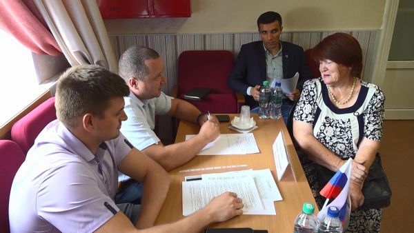 На днях представители администрации вели прием населения в территориальном управлении «Рыболовское»