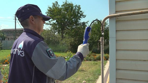 В Раменском округе специалисты «Мособлгаза» ограничили доступ к поставке газа в частный дом.