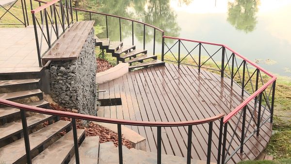 В селе Заворово состоялось открытие обновленной площадки около родника и освящение источника.