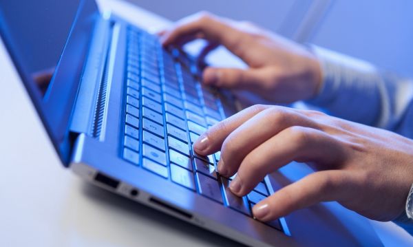 Более 7,5 тысяч граждан проверили земельные участки на ограничения через электронный сервис Минимущества