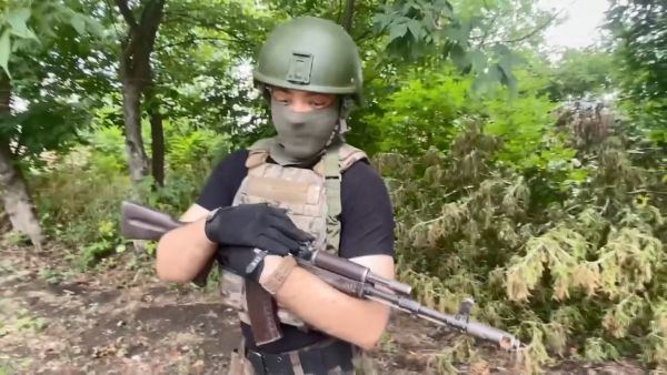 Герой ДНР — Командир танковой роты 1-й Славянской бригады — Арсен.