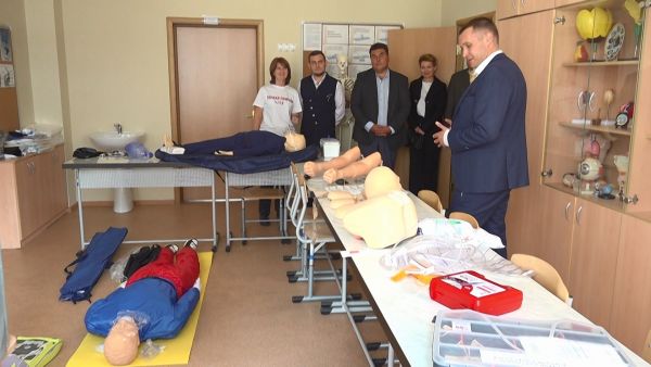 Каждой школе — по медицинскому классу.