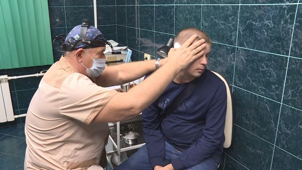 Крайне редкую операцию на ухе провели хирурги Раменской областной больницы.