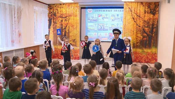 Весело о ПДД. В детском саду №3 прошло театрализованное представление.