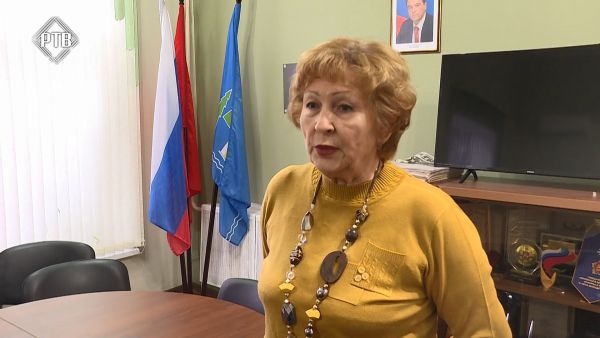 В День народного единства актив Раменского Совета ветеранов провел встречу.