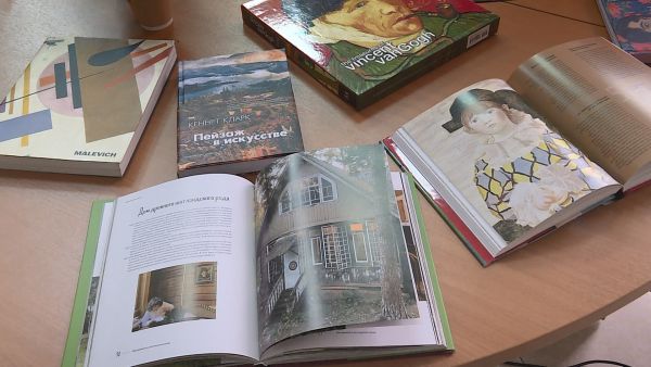 Выставка работ под названием «Сезон пленэров в Усадьбе Быково» открылась в Раменском.