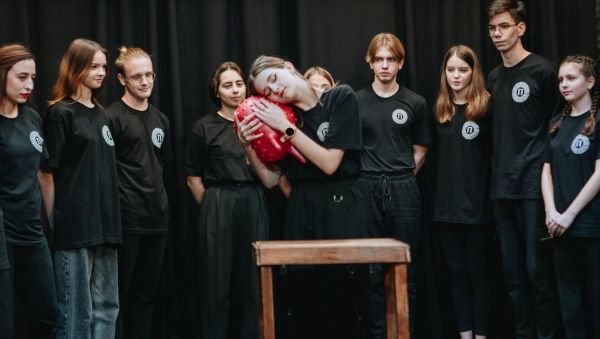 «Первопроходцы» молодёжный театр приглашает на занятия по актерскому мастерству.