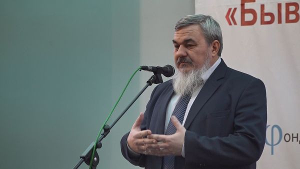 В ДК «Сатурн» прошла презентация книги «Бывают разные стихи…» .