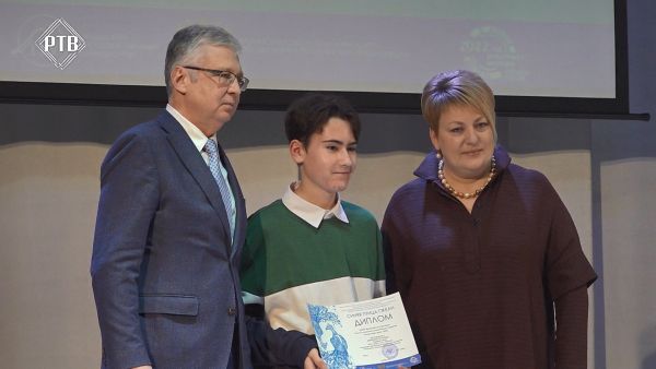 В 39-ый раз в Гжельском государственном университете прошёл фестиваль творчества детей и молодежи «Синяя птица -2022».