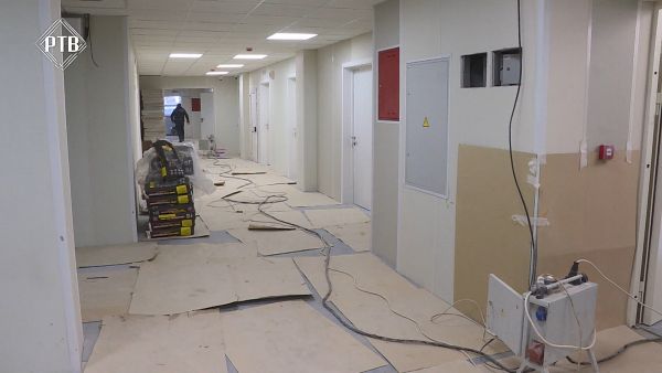 Реконструкция поликлиники в Удельной проходит в рамках президентского проекта «Здравоохранение».