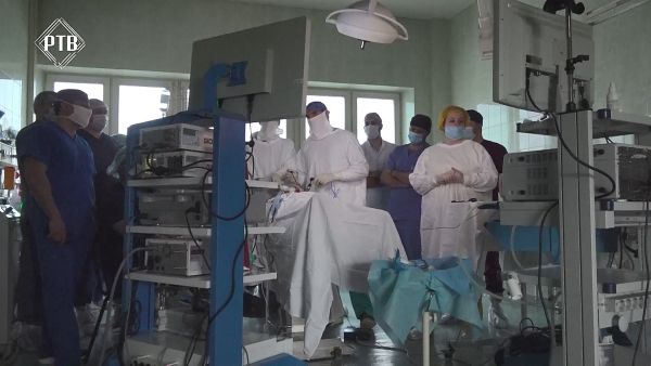 Мастер-класс по малоинвазивному методу лечения грыжи провели в Раменской областной больнице.