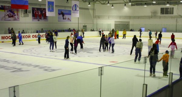Массовые катания в Раменском.