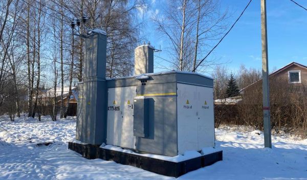 АО «Мособлэнерго» построило трансформаторную подстанцию в деревне Донино Раменского городского округа.