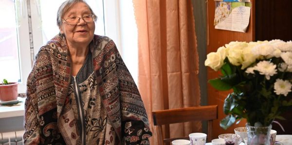 85 — летний юбилей отмечает Жукова Клавдия Ивановна – человек уникальной судьбы, посвятившая жизнь детям.