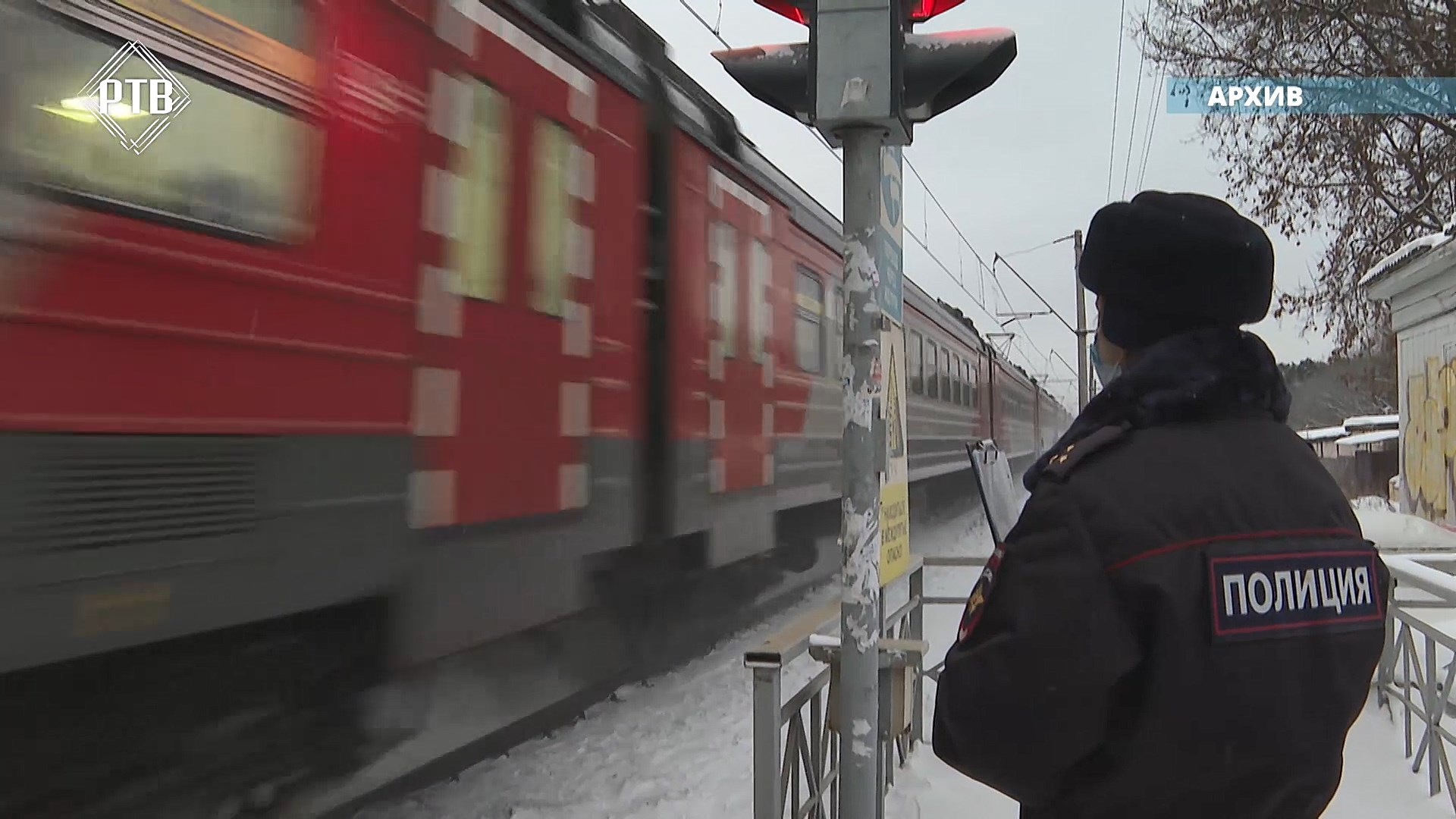 В Московской области продолжают внедрять камеры с распознаванием лиц на железной дороге.