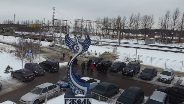 Виктор Неволин вместе с жителями и представителями администрации и ЦПКК проверил состояние станции «Гжель».