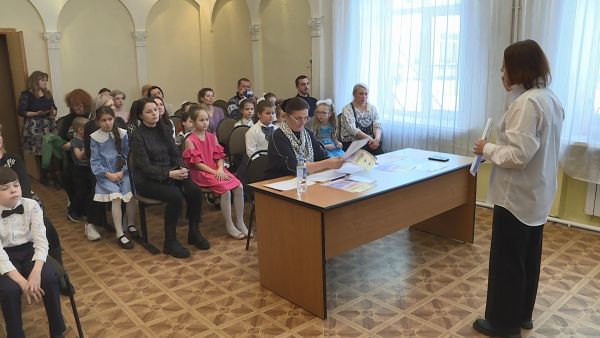 В хоровой школе «Юность России» вот уже в 4 раз прошел открытый региональный конкурс «Юный пианист».