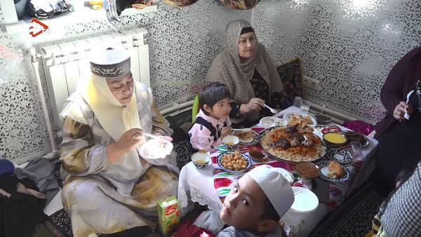 Фестиваль народов мира в честь праздника Ураза – байрам состоялся в поселке Родники.