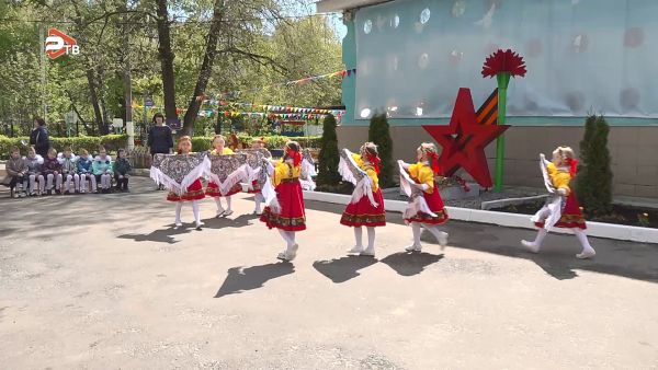 Мини-музей , посвященный Великой Отечественной войне в детском саду №53 создали педагоги дошкольного учреждения.