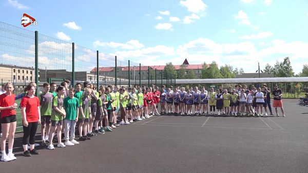 На базе Ново-Харитоновской школы №10 стартовал отборочный региональный этап всероссийских соревнований.