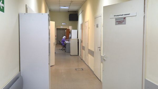 Терапевтический корпус Раменской областной больницы в настоящее время ремонтируется.