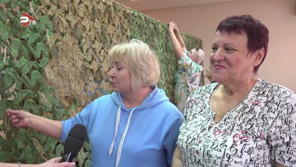 «Защитница», «Спасительница» и «Победительница» – так волонтеры назвали первые маскировочные сети.