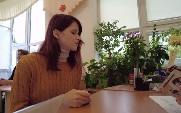 Софья впервые приняла участие в выборах на участке №2500