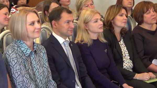 Кто еще так искренне споет о жизни в детском саду, как сами ребята?