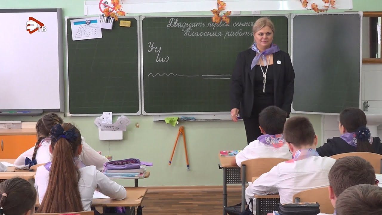 Ольга Витальевна начинала свой учительский путь в родной школе №22 в Дубовой Роще.