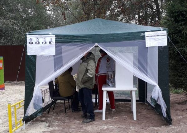 Выездная УИК №2629 приехала в д.Вертячево