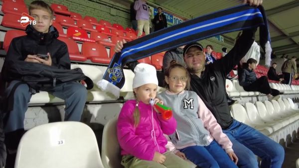 Раменские футболисты проведут центральный матч тура.