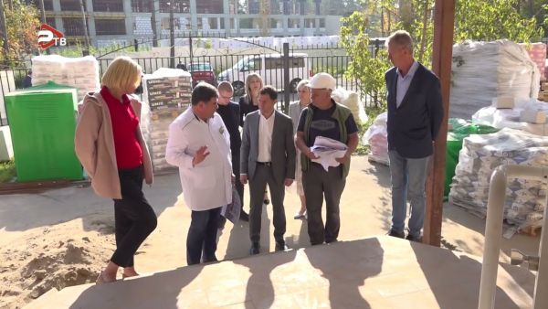 В залинейной части г. Раменское продолжается капитальный ремонт поликлиники на улице Высоковольтной.