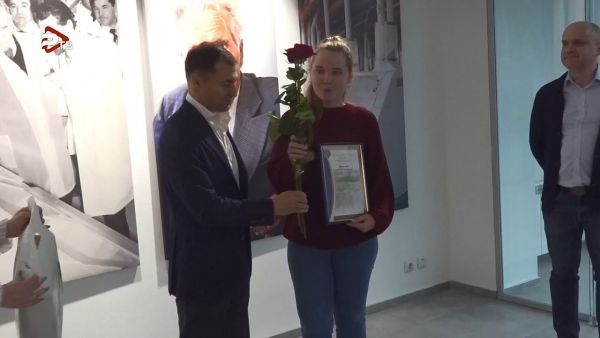 С  юбилеем поздравил Глава округа Николай Ханин коллектив «Раменского комбината хлебопродуктов».