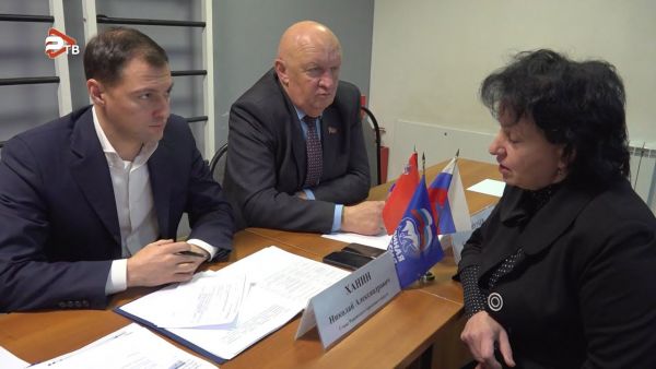 Николай Ханин провел встречу с жителями ТУ «Софьинское».