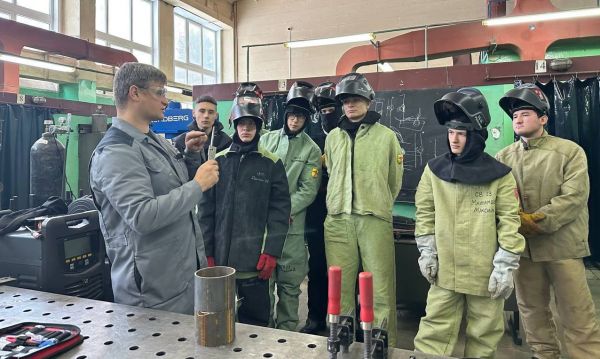 Опытные сварщики поделились опытом со студентами из Раменского при поддержке Минобразования региона