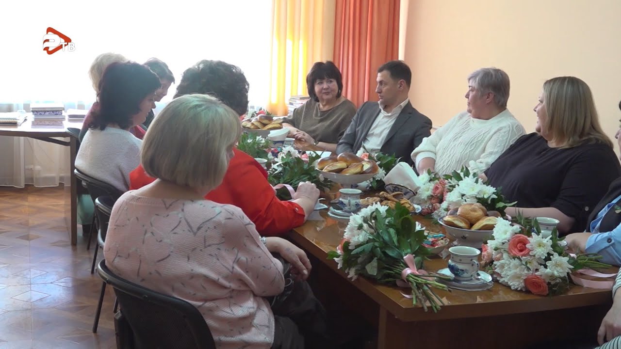 Николай Ханин провел встречу со старостами деревень МКУ «ТУ Новохаритоновское» и МКУ «ТУ Гжельское».